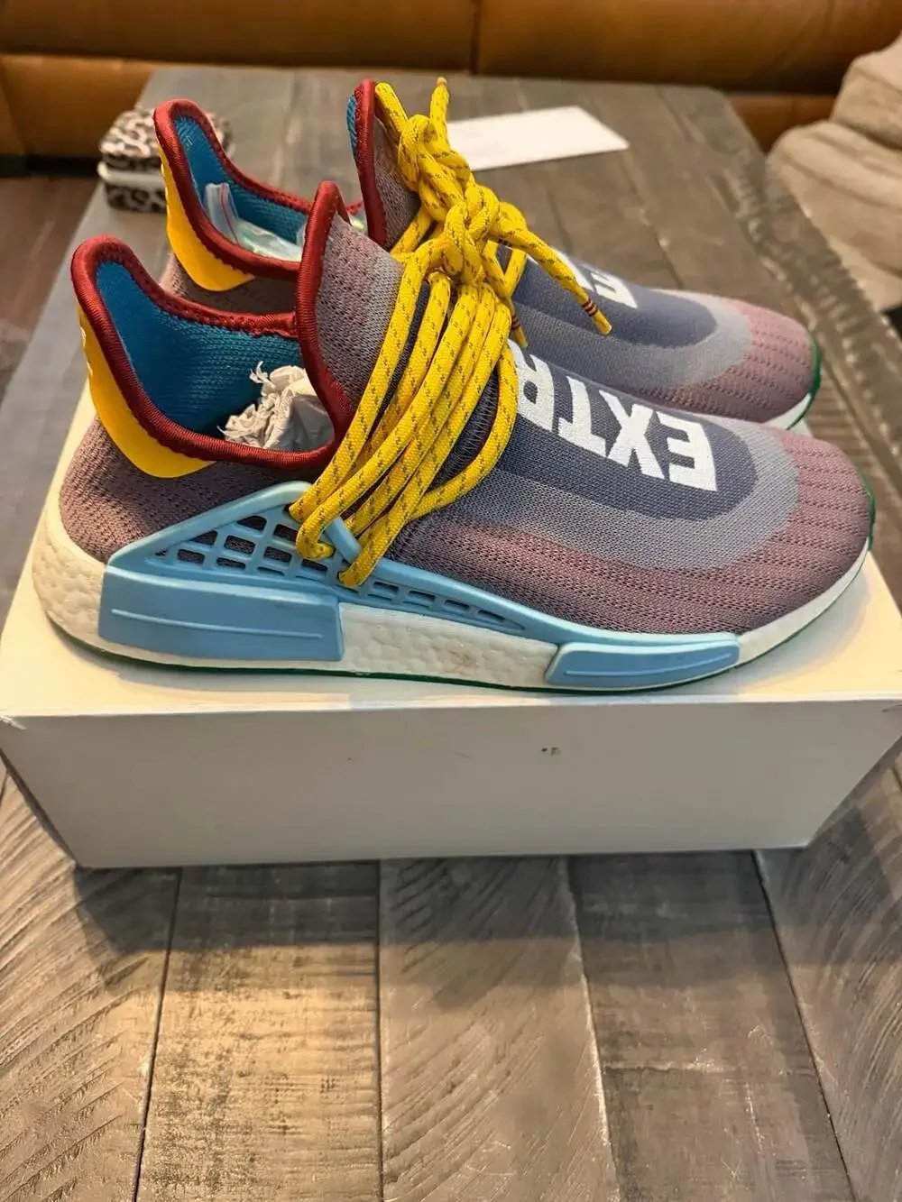 Adidas NMD Hu Pharrell Extra Eye Legacy Purple/Light Blue